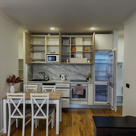 One Bedroom Promenade Apartment Рига Екстериор снимка